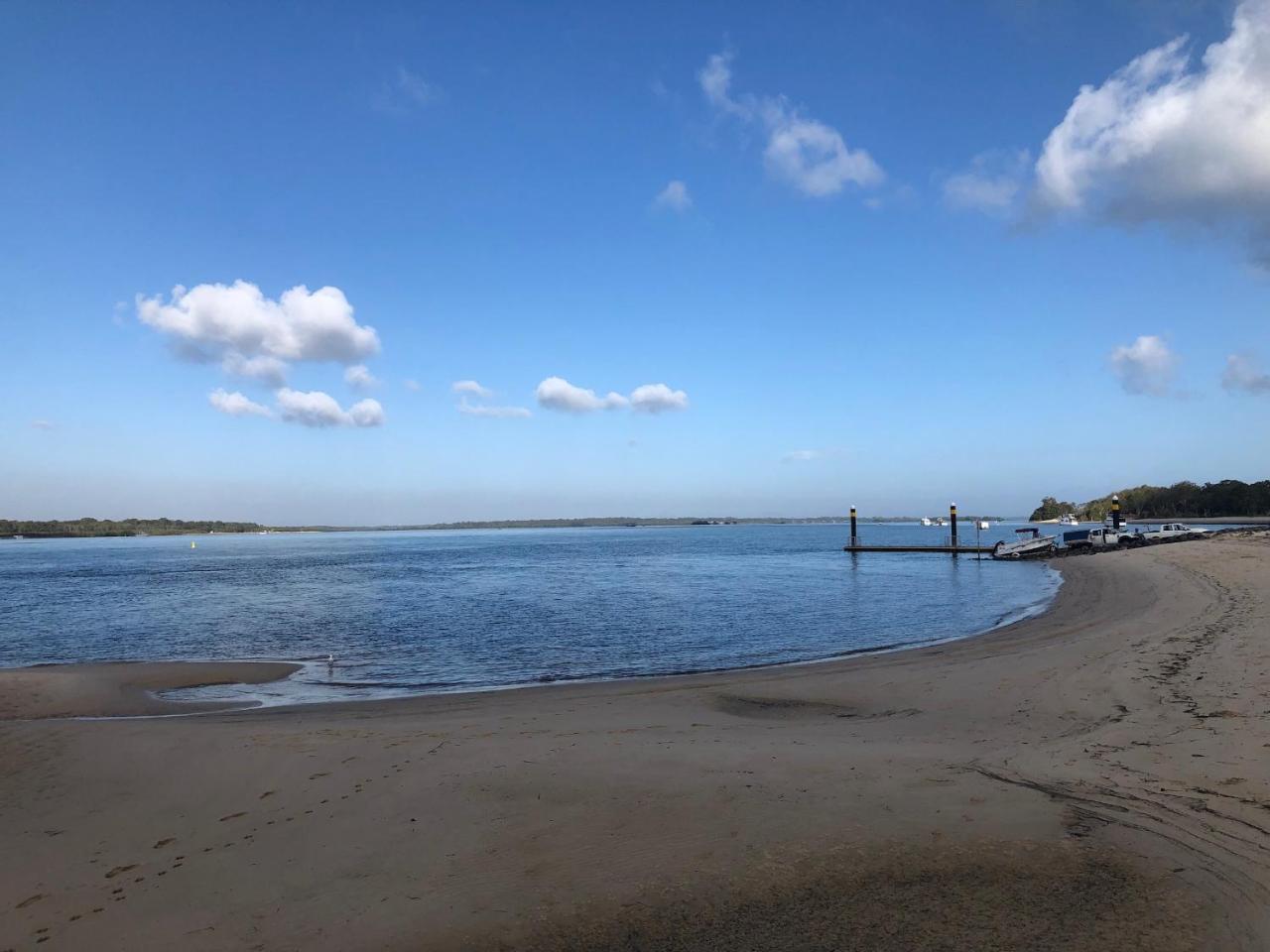 Bribie Island Hotel Bellara 외부 사진